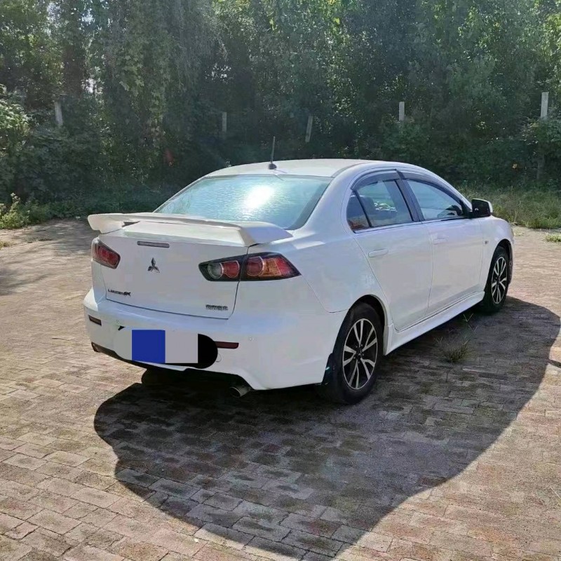 济宁14年三菱翼神2