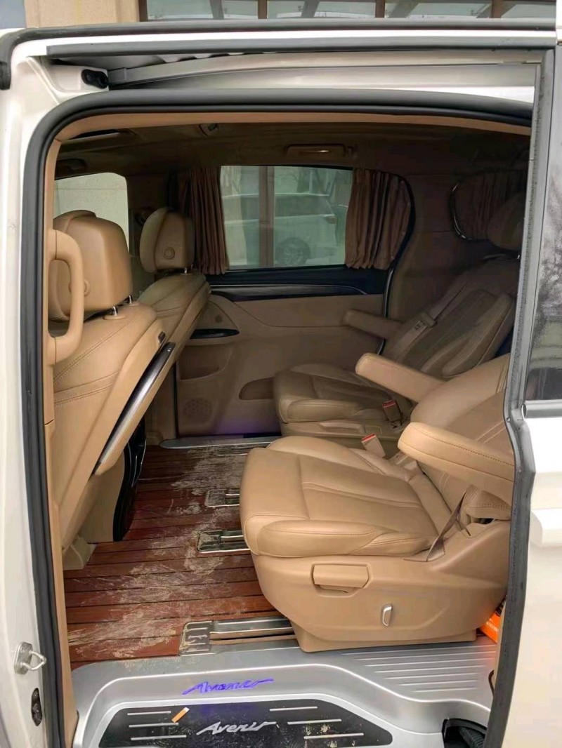 青岛20年别克GL85