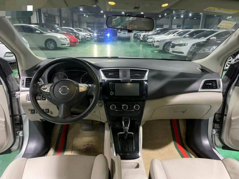 东莞18年日产轩逸4
