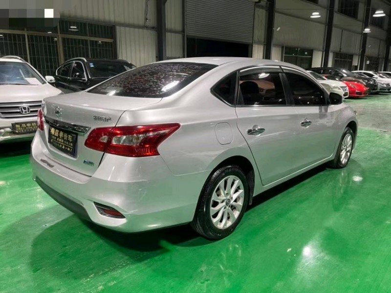 东莞18年日产轩逸7