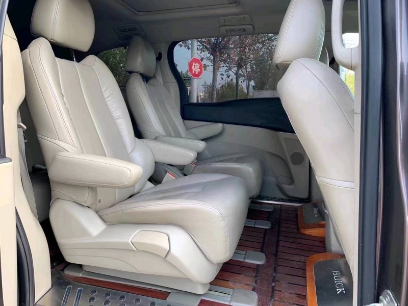 枣庄15年别克GL82