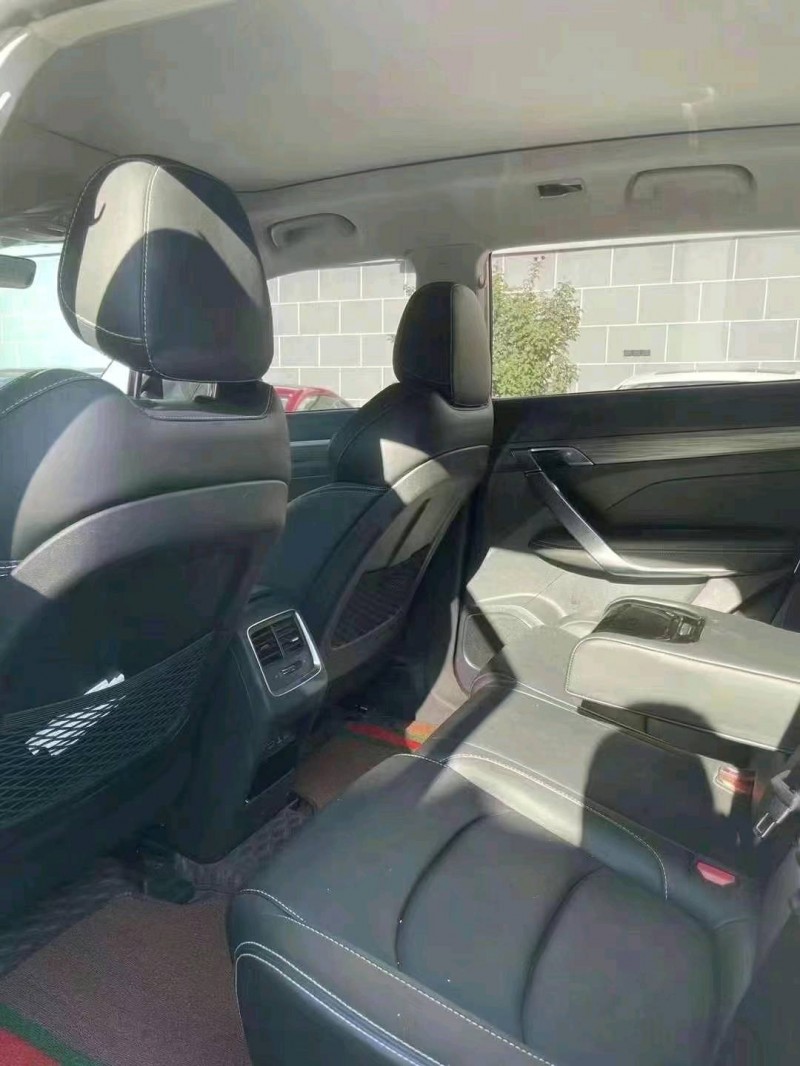 邯郸20年吉利博越8