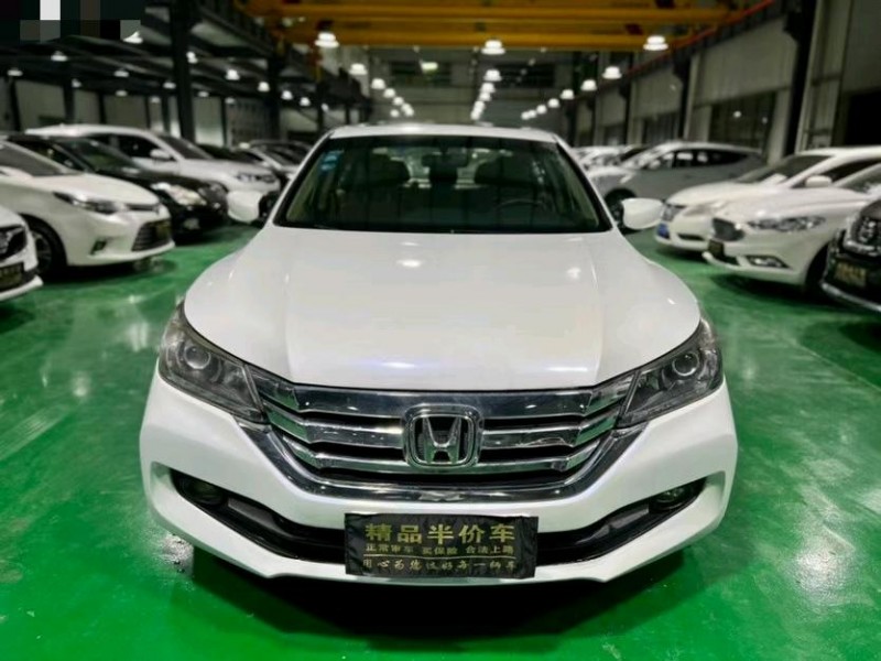 东莞15年本田雅阁1