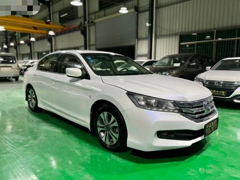 东莞15年本田雅阁3