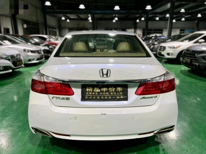 东莞15年本田雅阁9