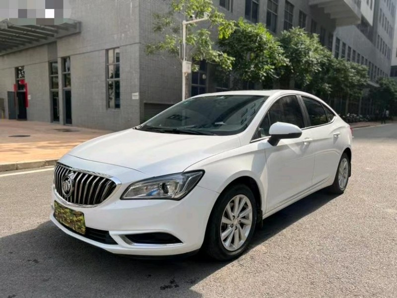 东莞17年别克威朗2