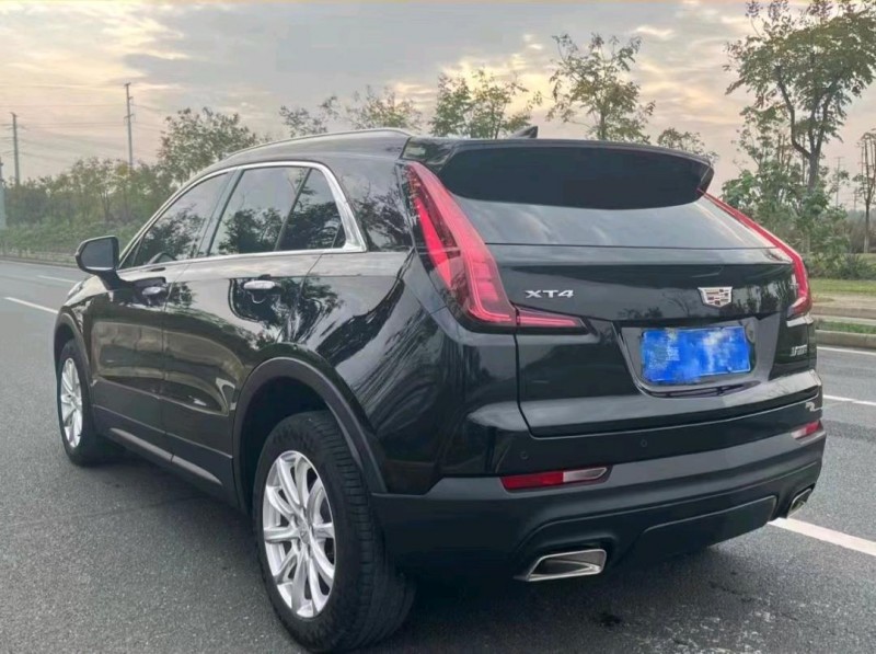 常州20年凯迪拉克XT46