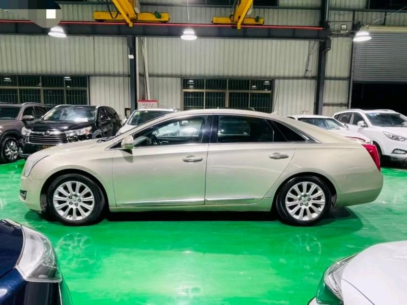 东莞14年凯迪拉克XTS7