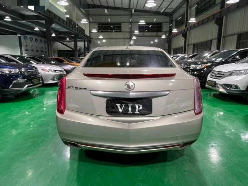 东莞14年凯迪拉克XTS9