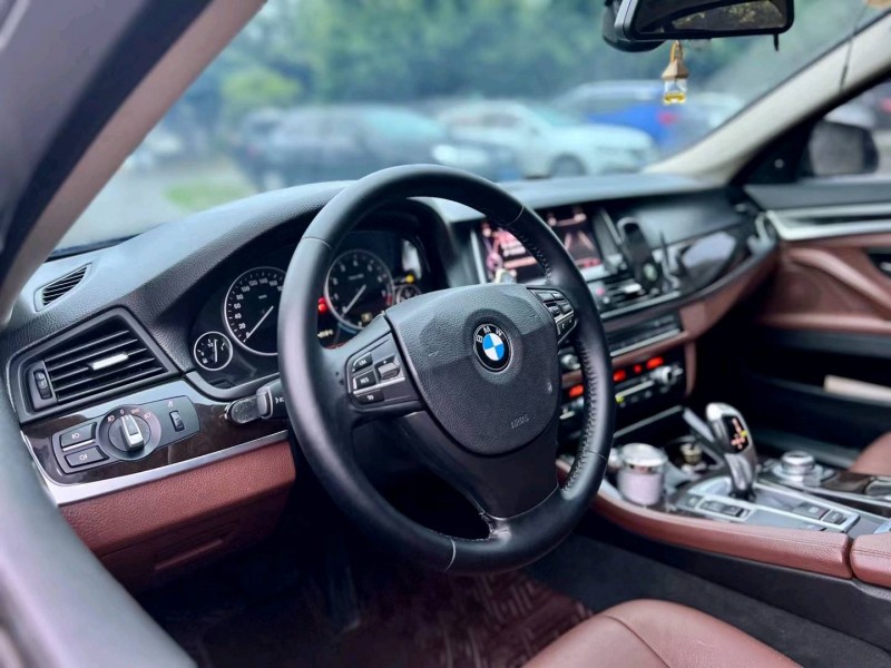 东莞15年宝马5系5