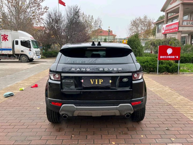 青岛15年路虎极光6