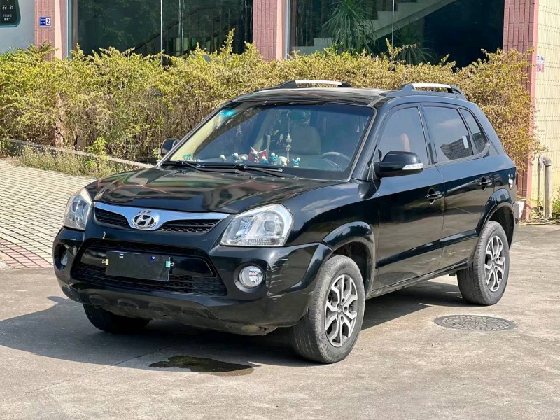 东莞13年现代途胜3