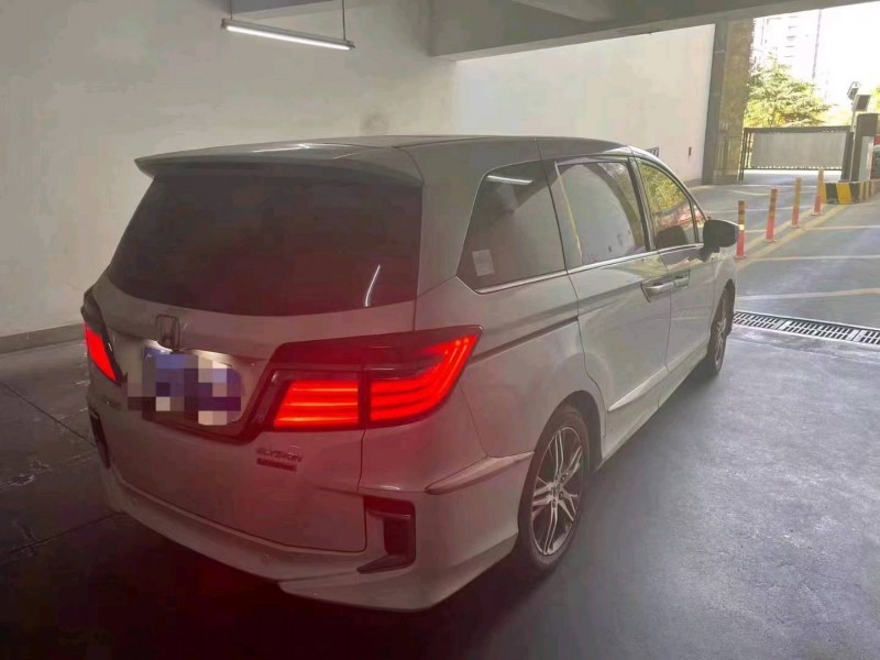 枣庄20年本田艾力绅3