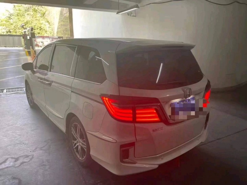 枣庄20年本田艾力绅4