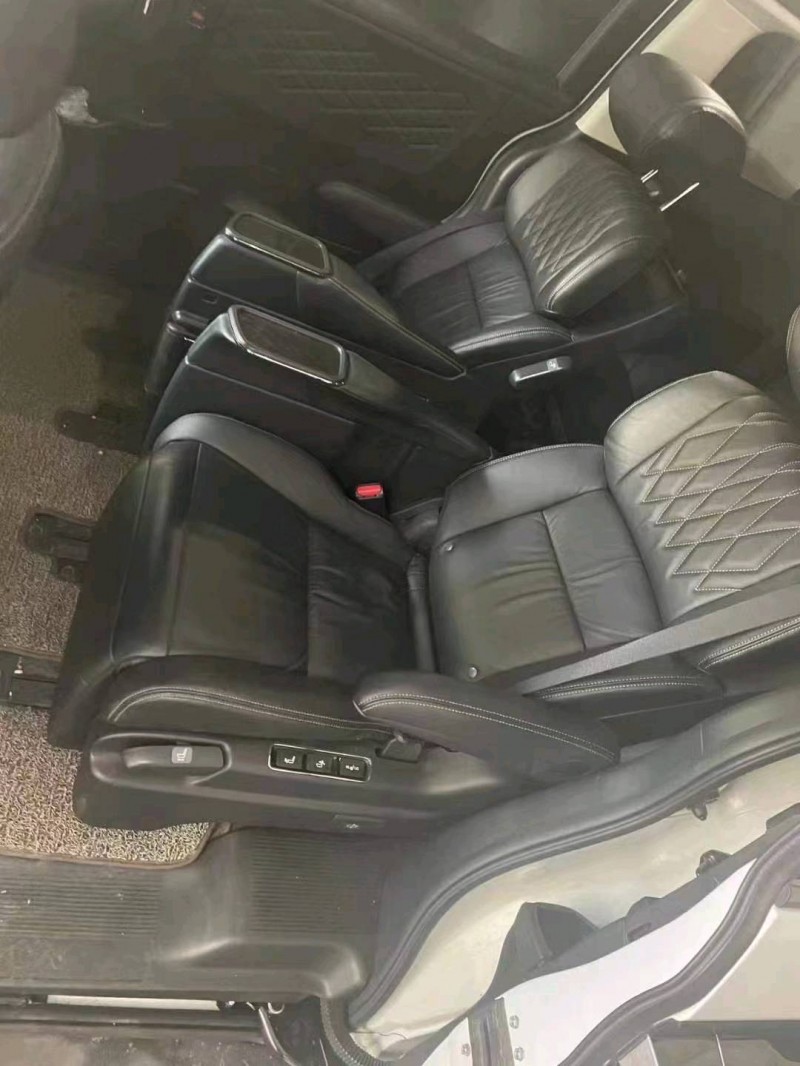 枣庄20年本田艾力绅7