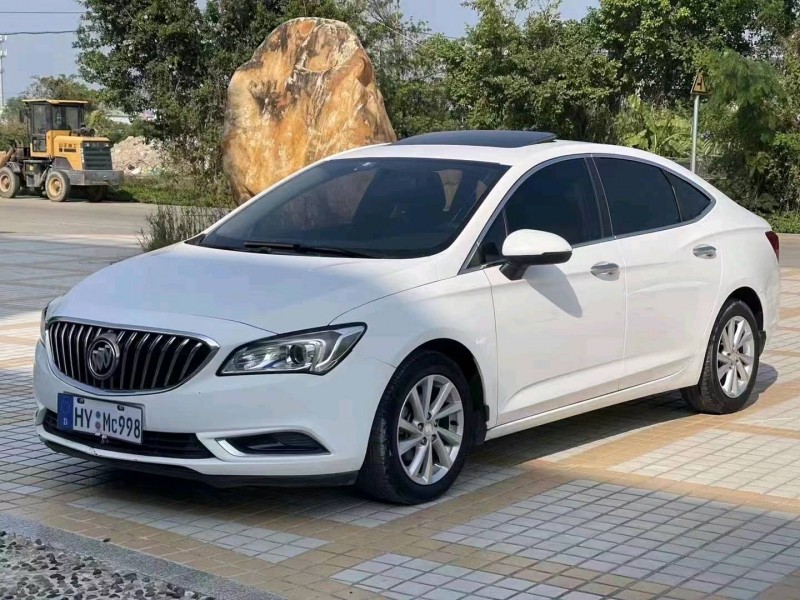 珠海16年别克威朗6