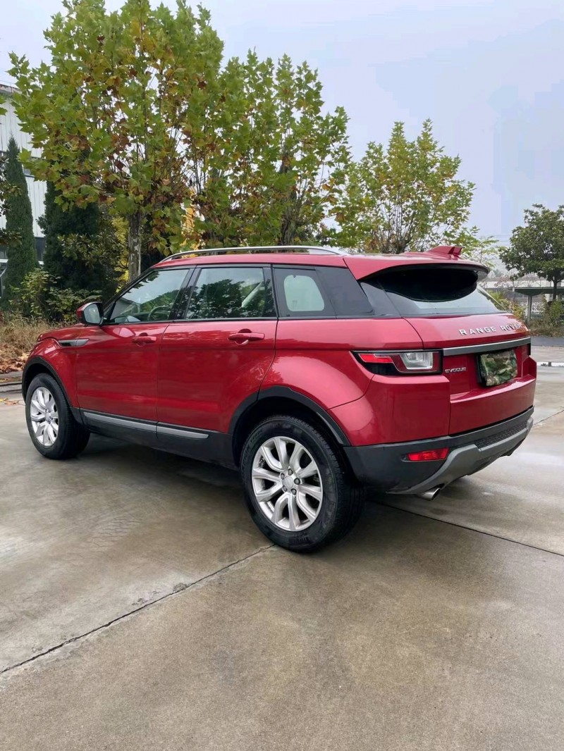 徐州18年路虎极光7