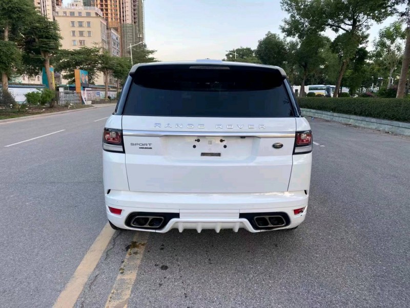 珠海16年路虎揽胜运动7