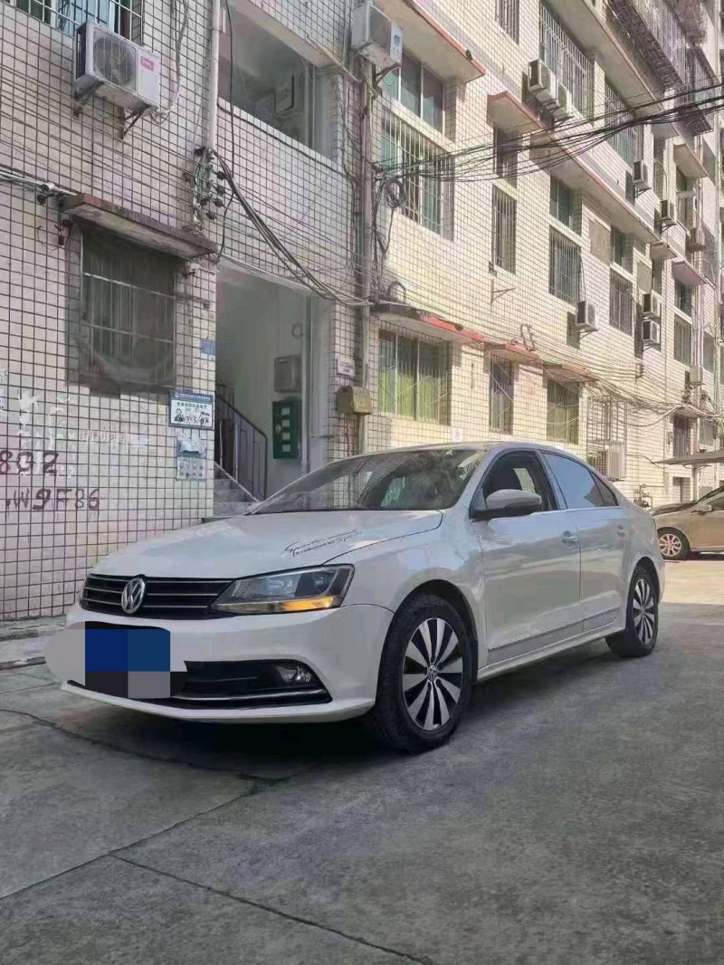 重庆18年大众速腾3