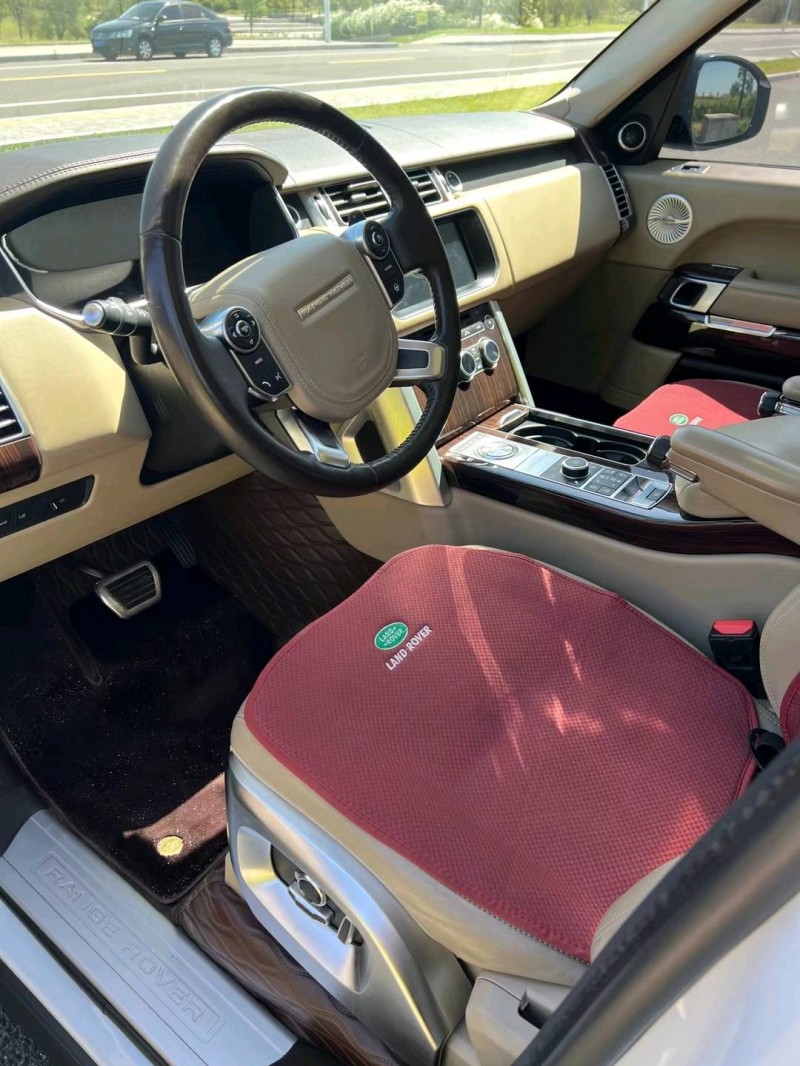 济南17年路虎揽胜行政6