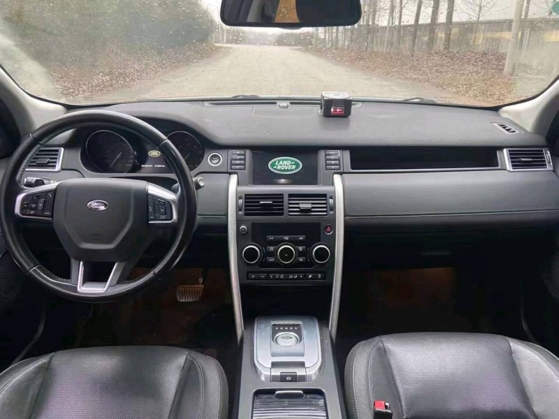 青岛16年路虎发现神行4