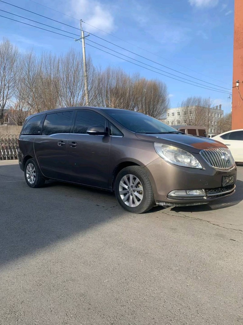 沈阳13年别克GL82