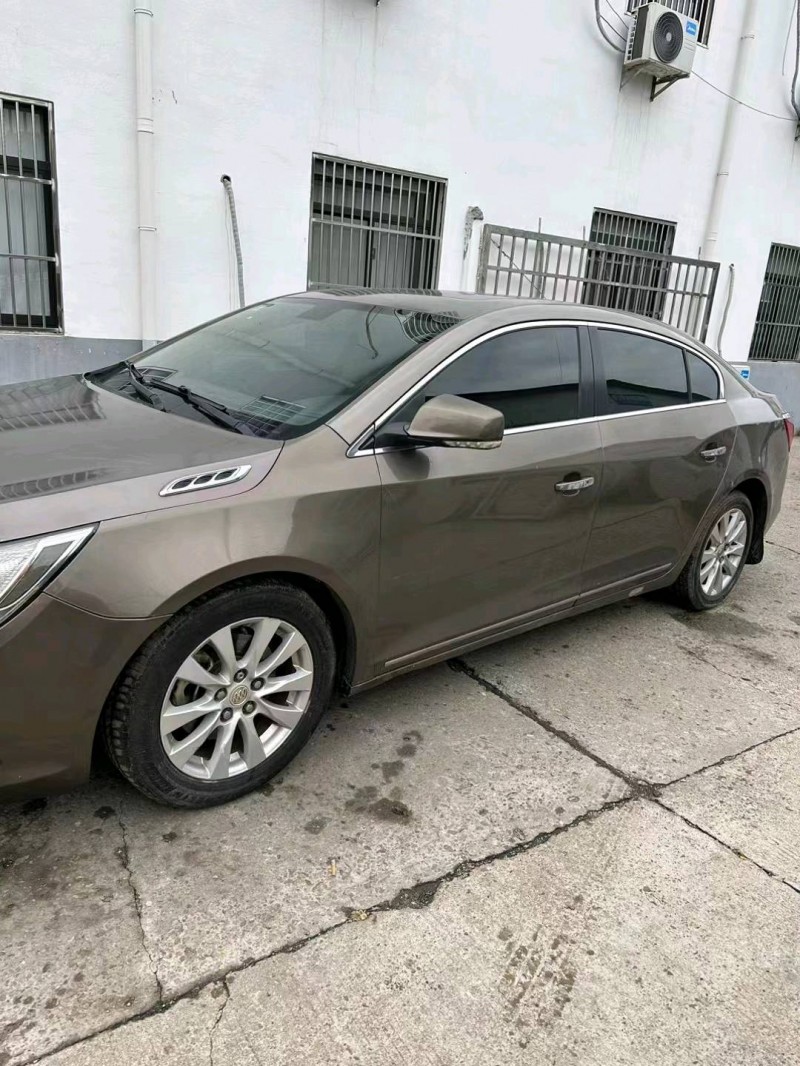 常州14年别克君越2