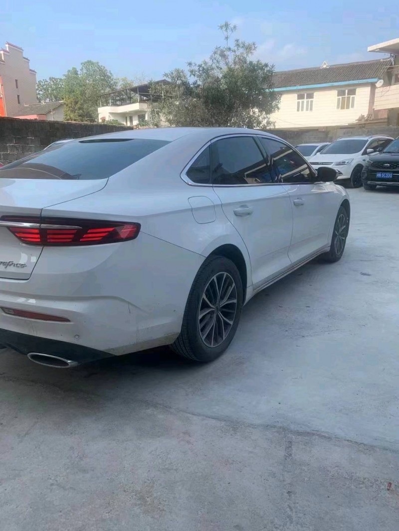 长沙21年吉利星瑞5