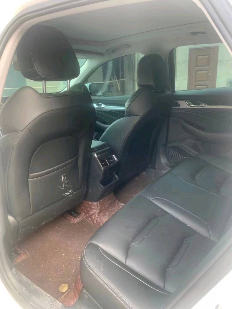 长沙21年吉利星瑞4