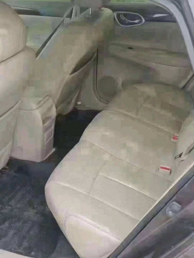 北京13年日产轩逸3