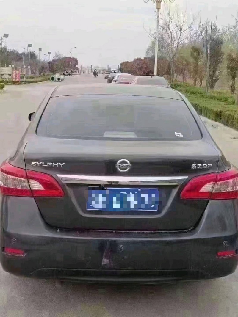 北京13年日产轩逸7