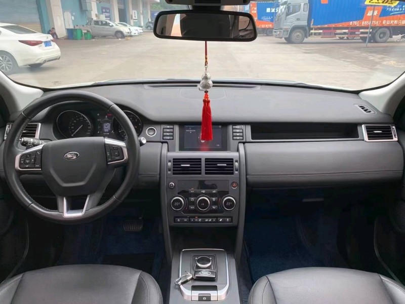 中山19年路虎发现神行9