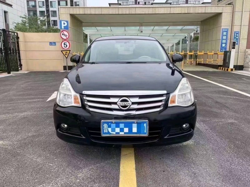 聊城15年日产轩逸1
