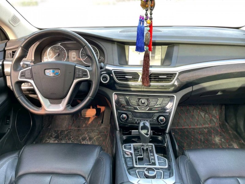 济宁17年吉利博瑞5