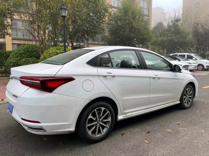 枣庄22年奇瑞艾瑞泽4