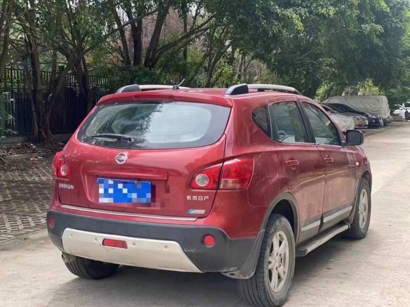 潍坊11年日产逍客7