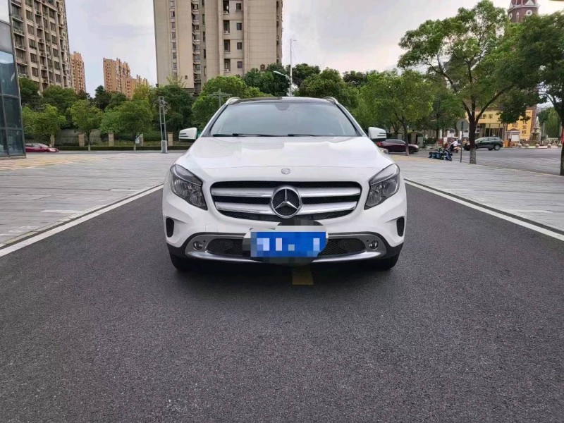 宜春16年奔驰GLA1
