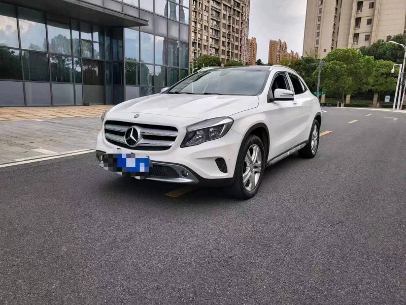 宜春16年奔驰GLA3