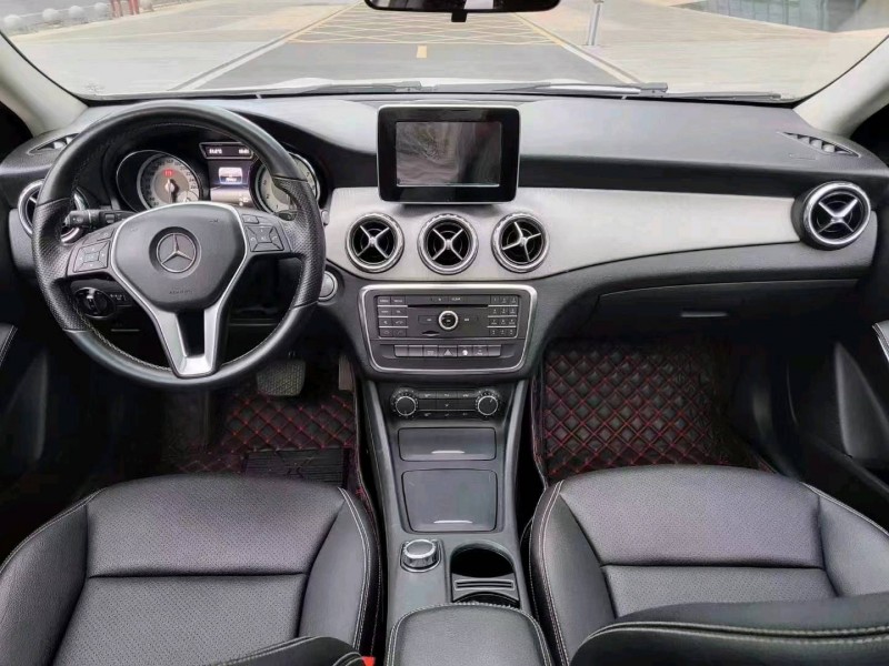 宜春16年奔驰GLA9