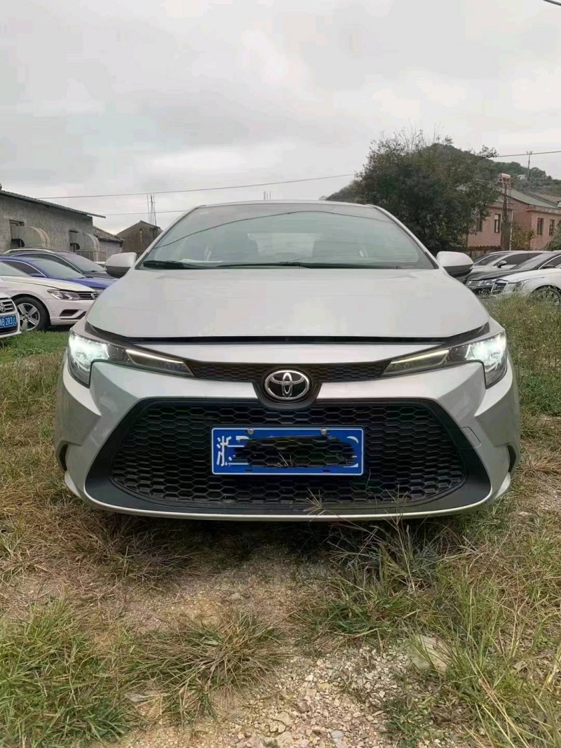 邯郸21年丰田雷凌1