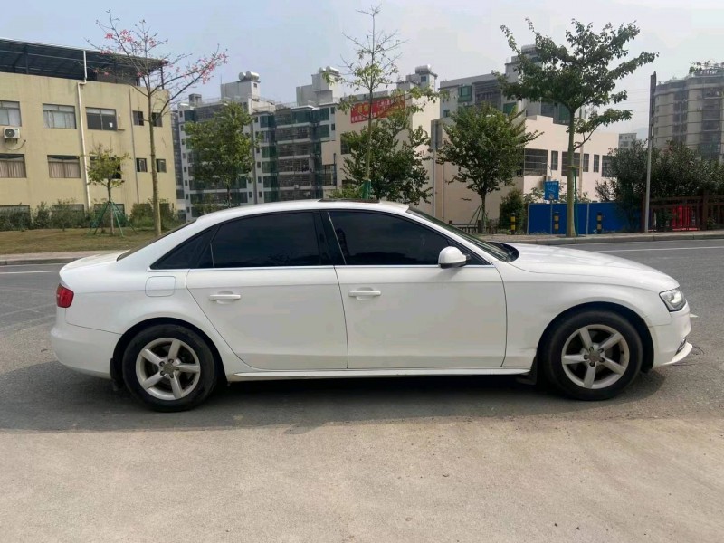 广州15年奥迪A4L4