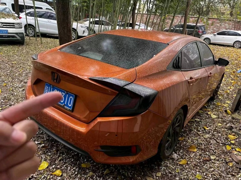 咸阳16年本田思域3