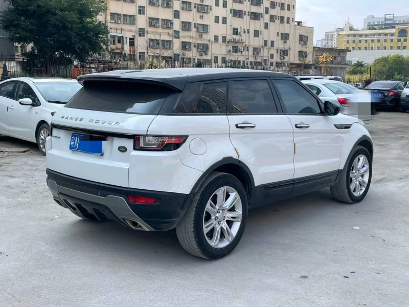 广州17年路虎极光8