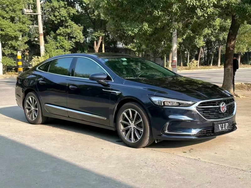 北京21年别克君越8