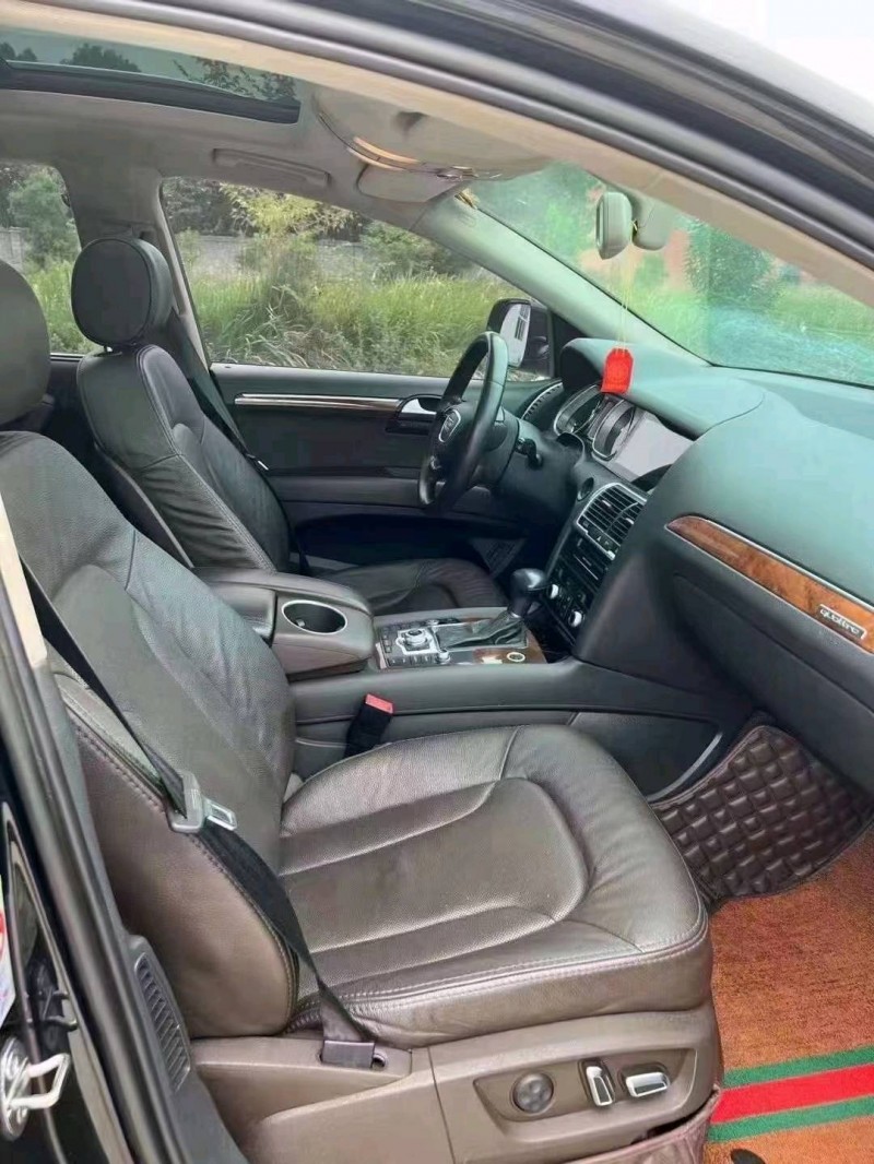 北京14年奥迪Q74