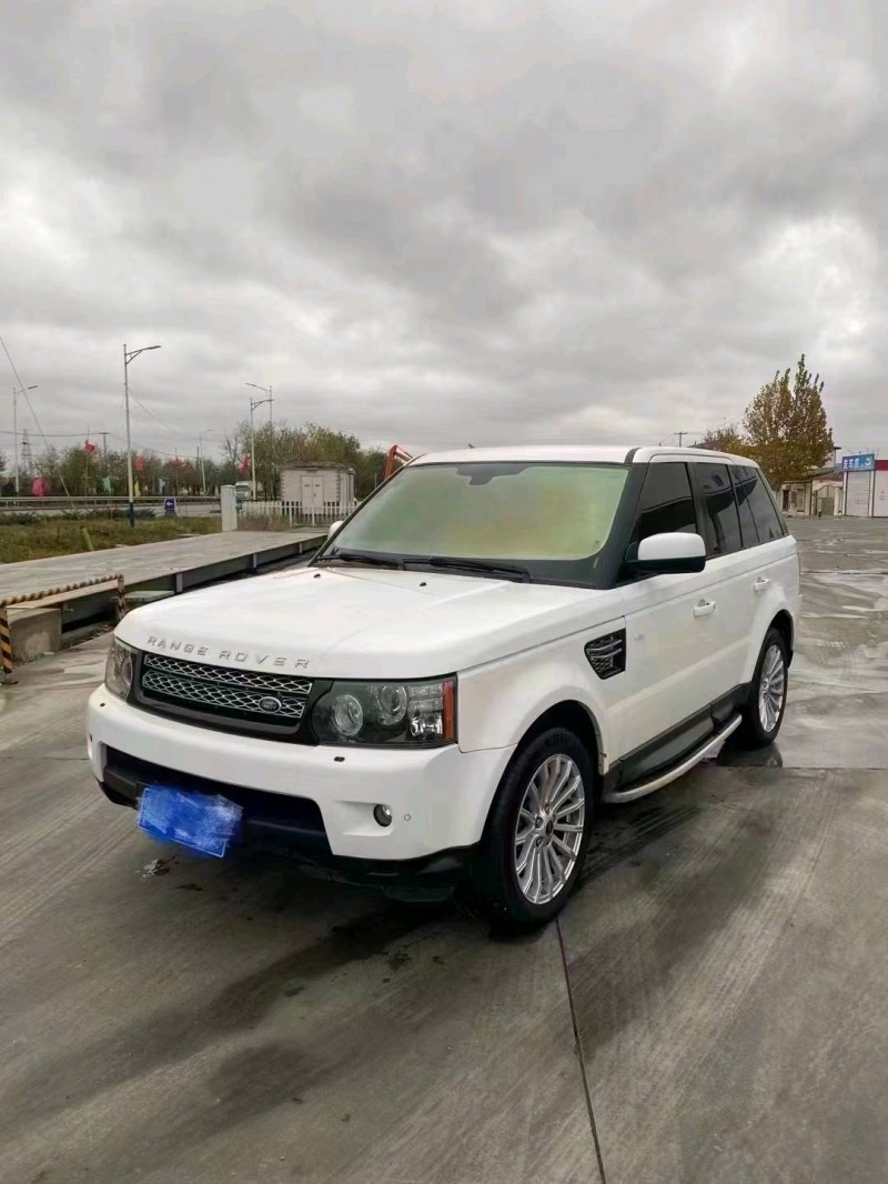 枣庄12年路虎揽胜运动3