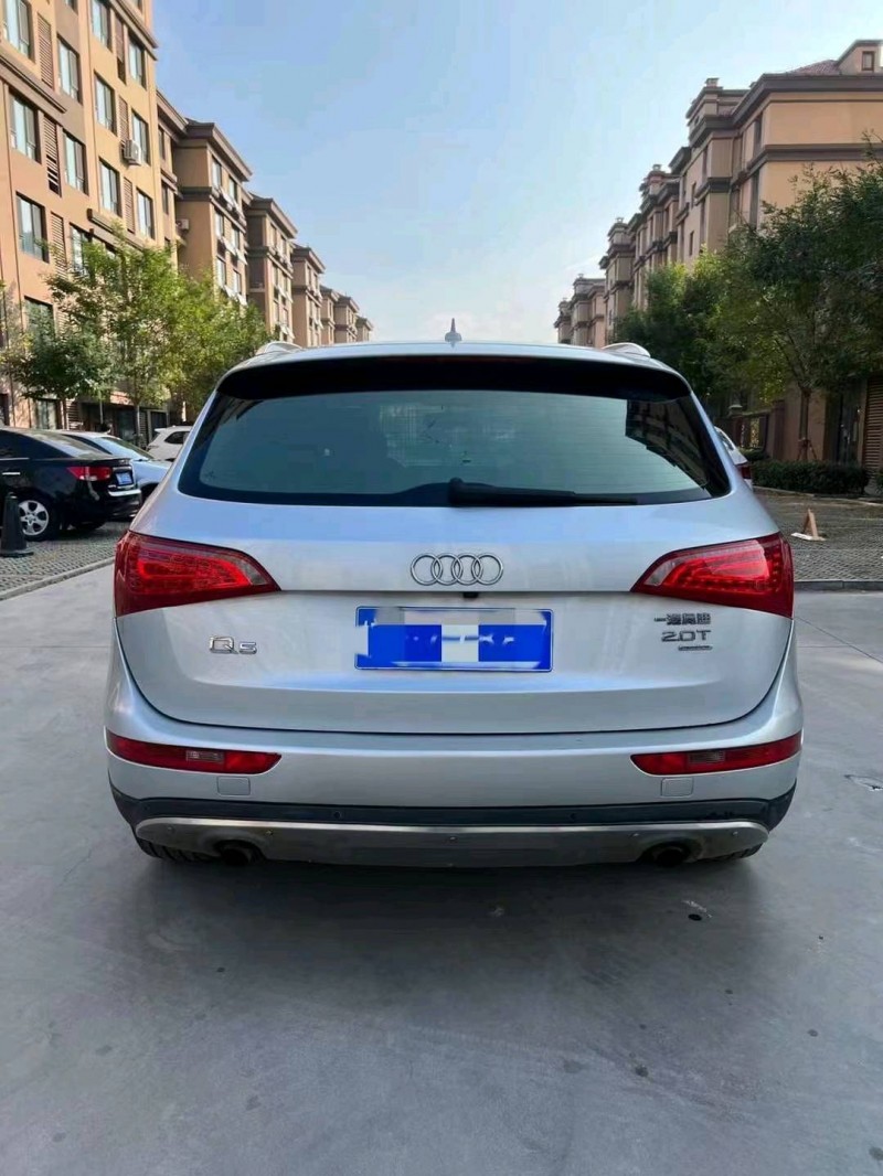 东营10年奥迪Q59