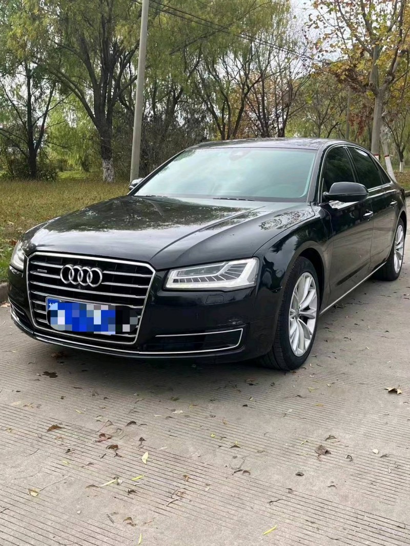 徐州16年奥迪A8L7