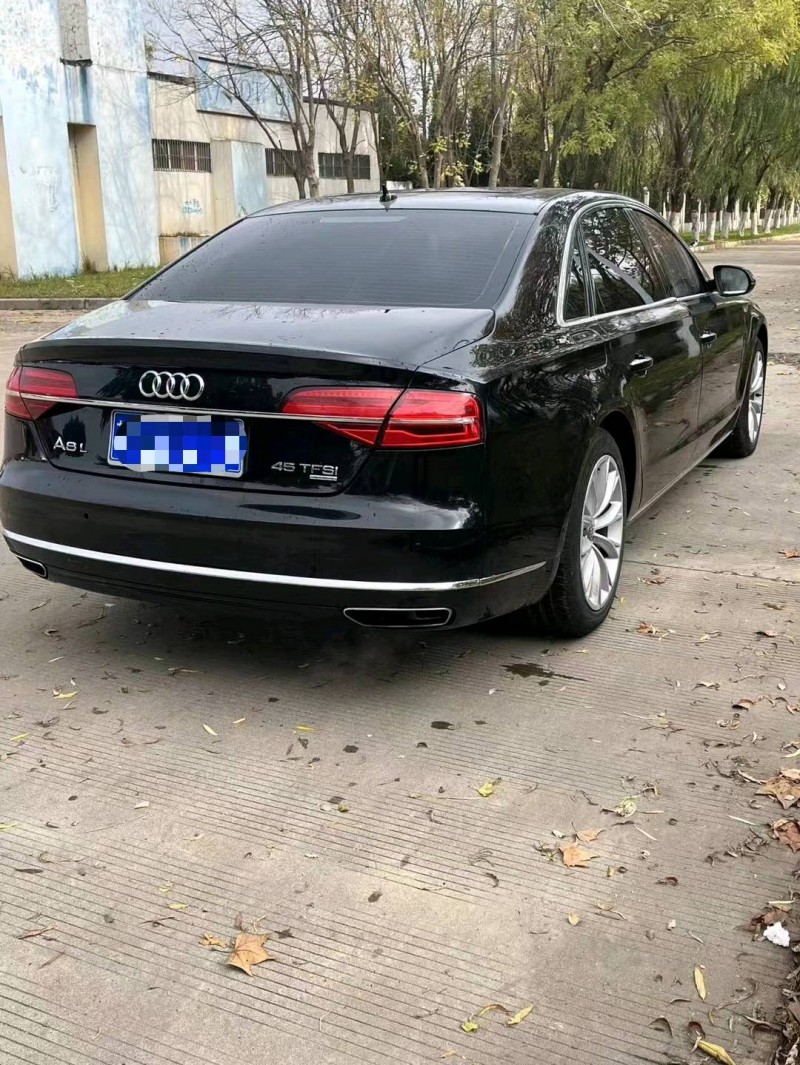 徐州16年奥迪A8L2