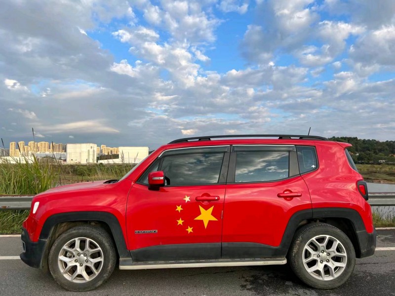 邯郸17年Jeep自由侠9